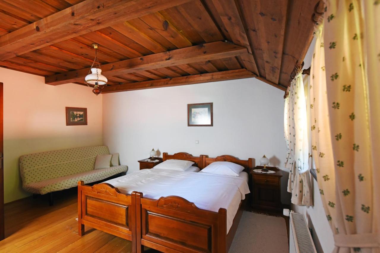 Domacija Seruga Countryside Hotel 新梅斯托 外观 照片