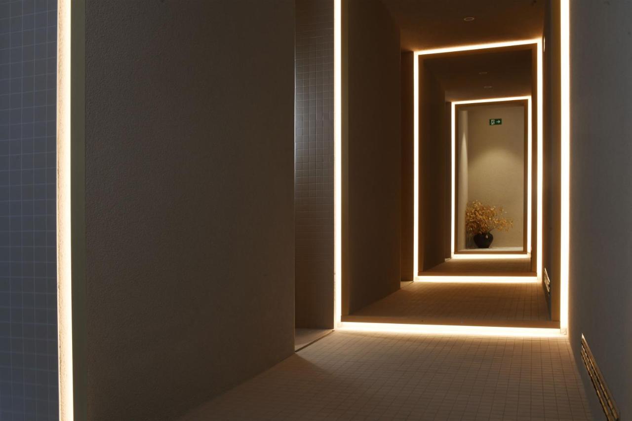 Domacija Seruga Countryside Hotel 新梅斯托 外观 照片